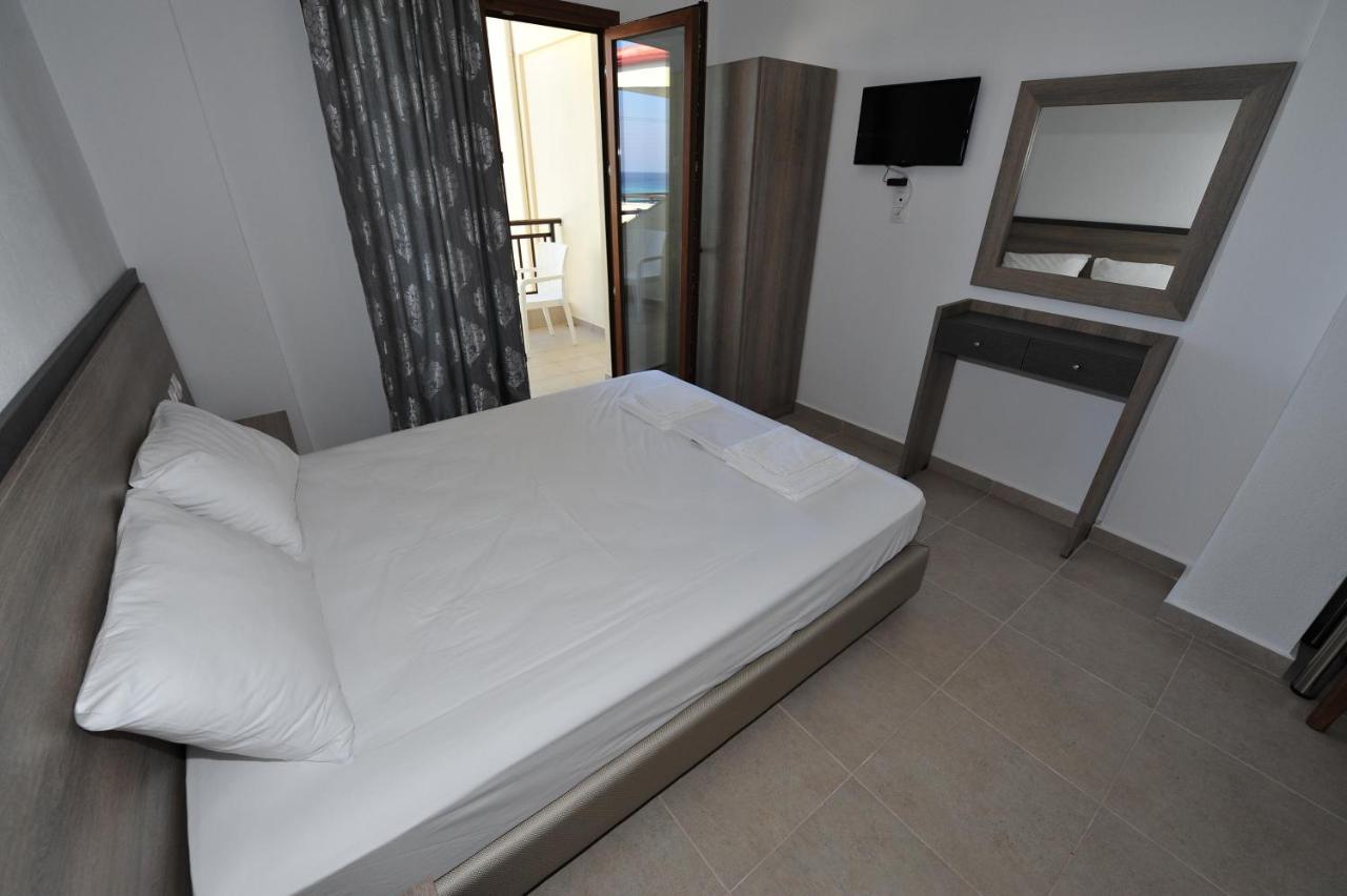 Skentos Apartments Sea View Polychrono Buitenkant foto